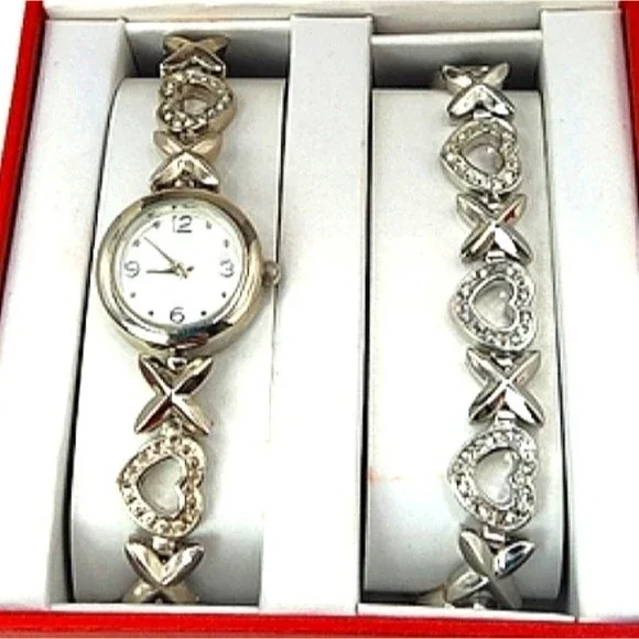 Vintage | Jewelry | Vintage Heart Band Watch And Bracelet  display picture 1